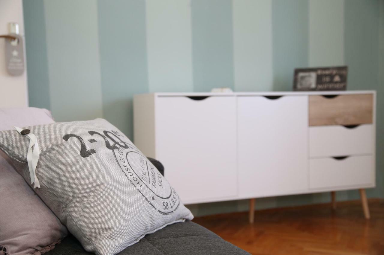 Ferienwohnung Providenca Vinišće Exterior foto